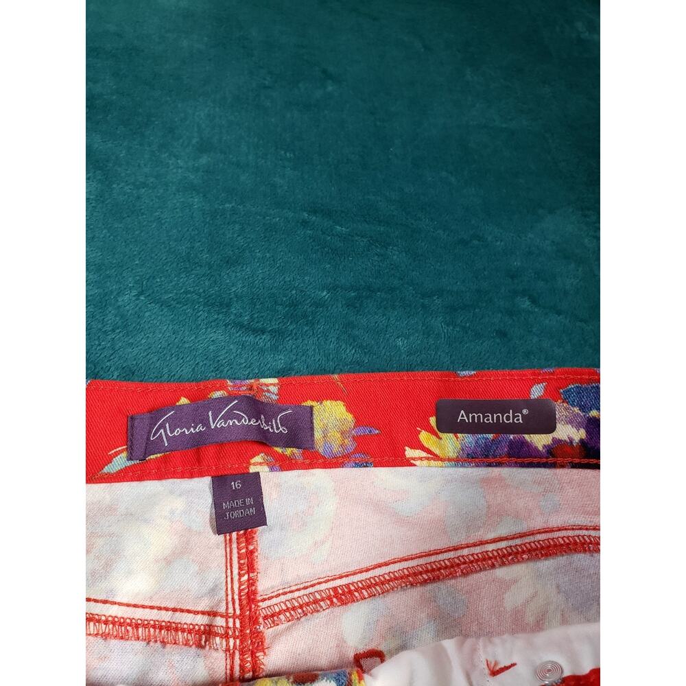 Gloria Vanderbilt Shorts Size 16 Womens Red Amanda Floral Ladies Casual NWT - Picture 3 of 13